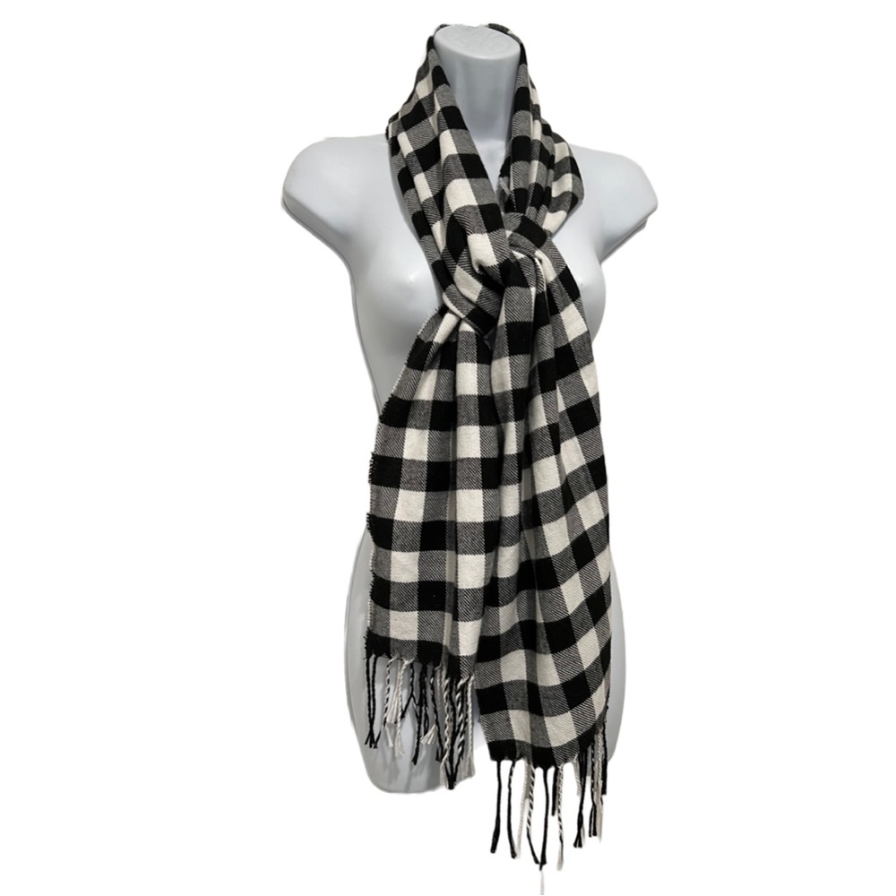 Soft B&W Buffalo Check Plaid Scarf